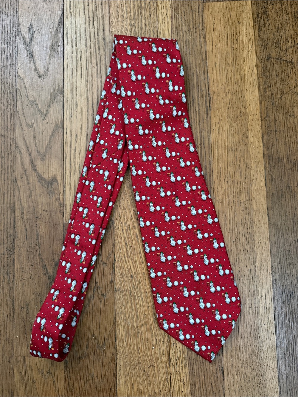 Salvatore Ferragamo red silk Christmas tie.